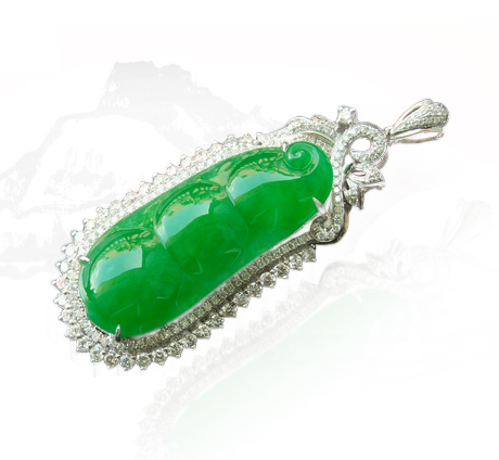 天然緬甸老坑冰種滿綠翡翠四季豆掛件圖