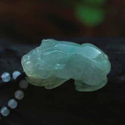 財源滾滾天然緬甸老坑A貨冰種飄花翡翠貔貅珠鏈掛件圖