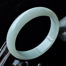 嫣然如玉緬甸翡翠冰糯種圓手鐲59.5mm圖