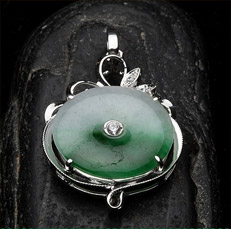 一帆風順金鑲玉緬甸翡翠平安扣掛件圖